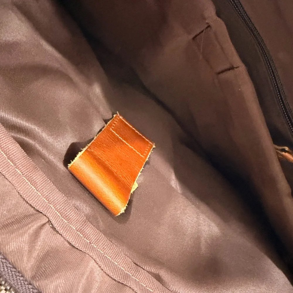 Classic Brown Leather Men's Bag - Picture 4 of 6